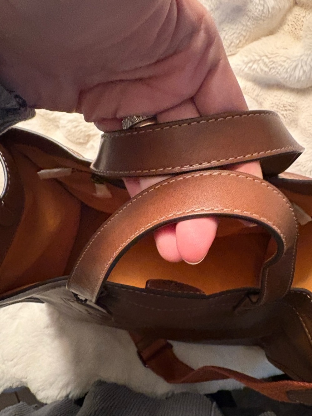 Coach Brown Leather Field 40 Embossed Tote with Adjustable Strap - Picture 10 of 12